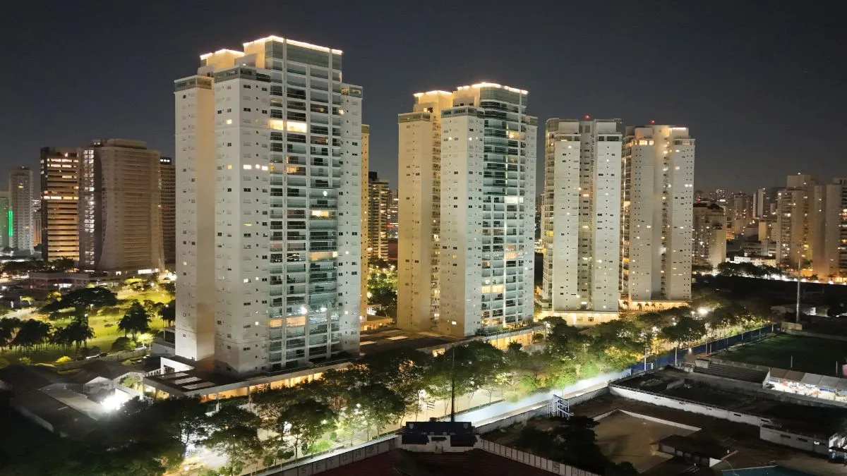 Filmagem aérea com drone para publicidade em São Paulo